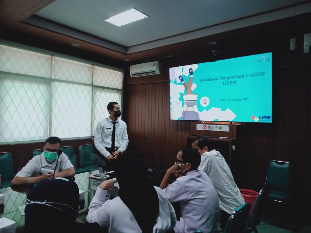 SOSIALISASI WEBSITE DAN EARSIP